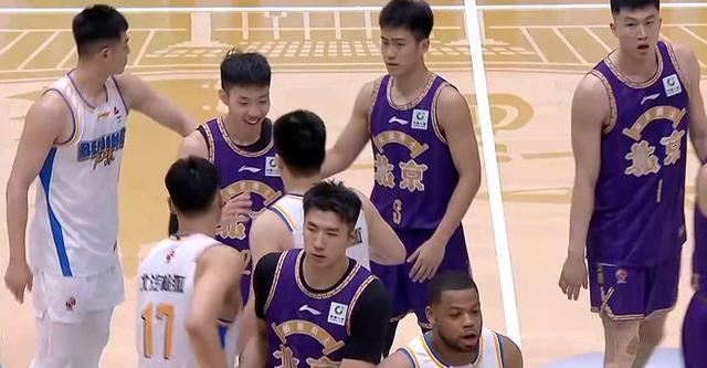开云体育-第32次CBA京城德比打响文体“超级周末”头阵